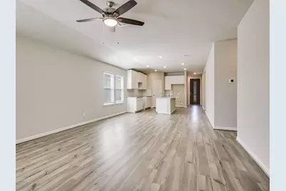 807 Universal Drive, Hutto, TX 78634 - Photo 9