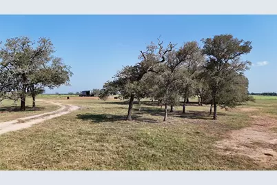 2039 County Road 326, Giddings, TX 78942 - Photo 15