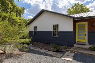 5307 Ledesma Rd, Austin, TX 78721 - Photo 3