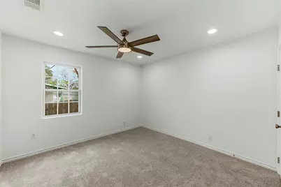 7309 Blessing Avenue, Austin, TX 78752 - Photo 17