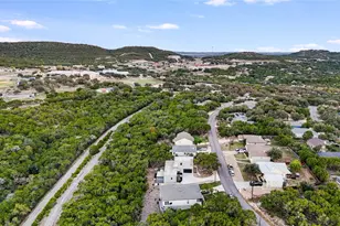 8009 Flintlock Cir, Lago Vista, TX 78645 - Photo 39