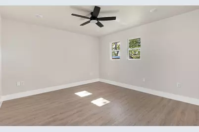 10101 Woodhaven Drive, Austin, TX 78753 - Photo 17