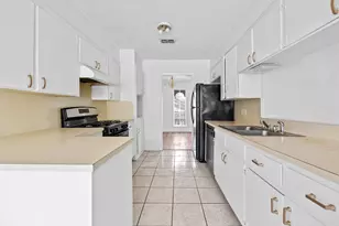 6508 Auburndale St, Austin, TX 78723 - Photo 13