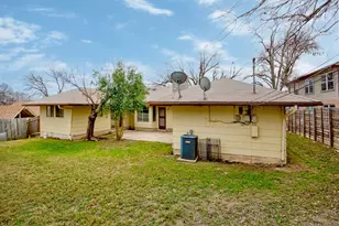 6508 Auburndale St, Austin, TX 78723 - Photo 35