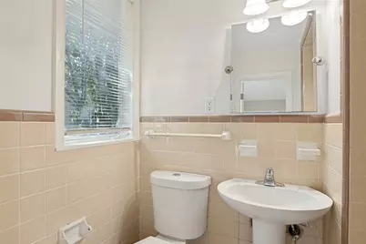1405 Broadmoor Drive, Austin, TX 78723 - Photo 15