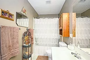 762 Pinehurst Dr Dr, New Braunfels, TX 78130 - Photo 31