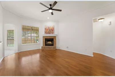 1106 Woodview Drive, Leander, TX 78641 - Photo 11