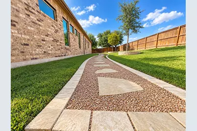 221 Lake Rim Circle, Georgetown, TX 78633 - Photo 5