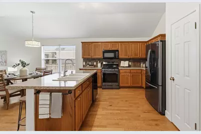 700 Hilltop Drive, Leander, TX 78641 - Photo 5