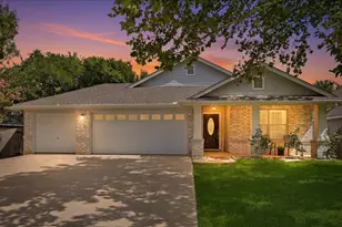 700 Hilltop Dr, Leander, TX 78641 - Photo 1