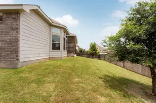 224 Gamble Dr, Buda, TX 78610 - Photo 31