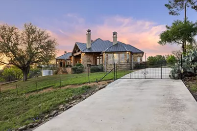 259 Chimney Cove Drive, Marble Falls, TX 78654 - Photo 37