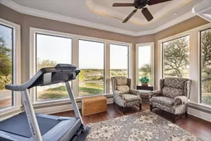 259 Chimney Cove Dr, Marble Falls, TX 78654 - Photo 19