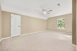 226 Cedar Hills Dr, Elgin, TX 78621 - Photo 25