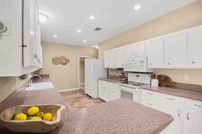 226 Cedar Hills Drive, Elgin, TX 78621 - Photo 13