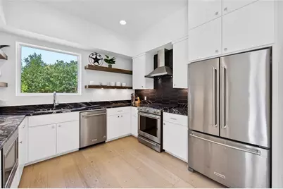 1704 E 32nd Street #B, Austin, TX 78722 - Photo 7