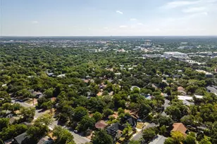 1704 E 32nd St, Austin, TX 78722 - Photo 25