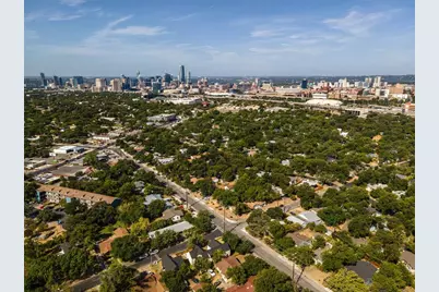 1704 E 32nd Street #B, Austin, TX 78722 - Photo 23
