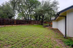 2 Timbercrest St, San Marcos, TX 78666 - Photo 31