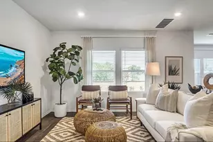 11524 Rush Ln, Elgin, TX 78621 - Photo 7