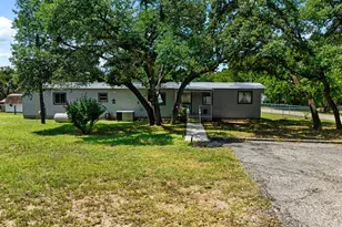 22601 Dewberry Hollow, Leander, TX 78641 - Photo 3