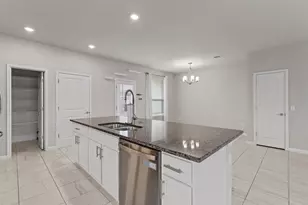 8809A Whitter Dr, Austin, TX 78747 - Photo 11