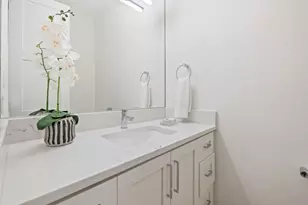201 Crescent Bluff, Lakeway, TX 78734 - Photo 29