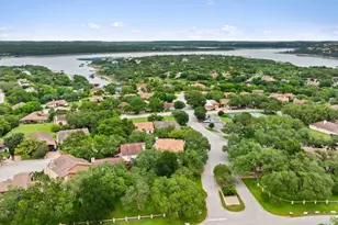 201 Crescent Bluff, Lakeway, TX 78734 - Photo 39