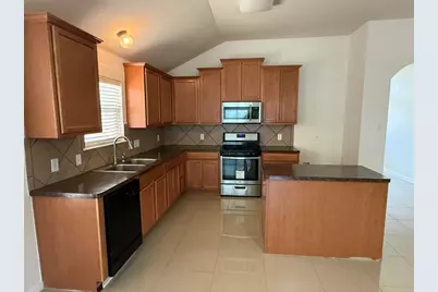 1516 Tonia Loop, Round Rock, TX 78665 - Photo 5