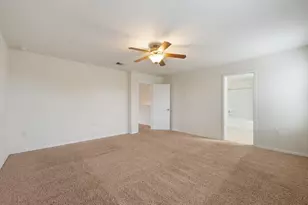 10909 Helms Deep Dr, Austin, TX 78754 - Photo 17