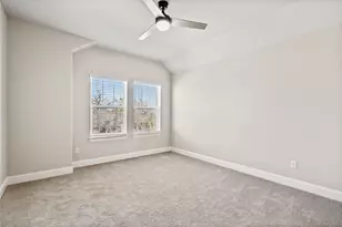 221 Bent Crk Ln, Georgetown, TX 78628 - Photo 23