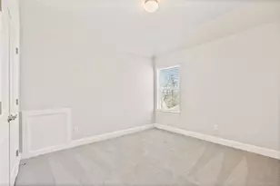 221 Bent Crk Ln, Georgetown, TX 78628 - Photo 27