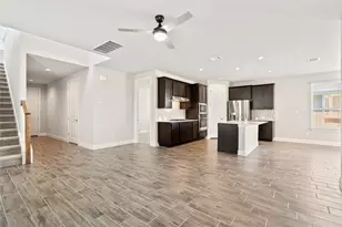 221 Bent Crk Ln, Georgetown, TX 78628 - Photo 7