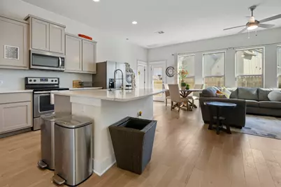 13001 Hymeadow Drive #31, Austin, TX 78729 - Photo 7