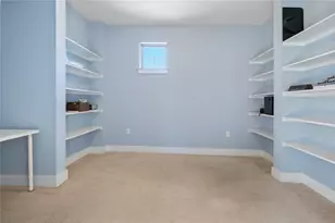 13001 Hymeadow Dr, Austin, TX 78729 - Photo 27