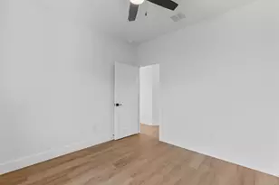 1402 Beckett St, Austin, TX 78757 - Photo 19