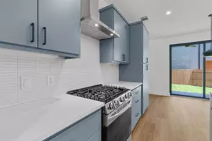 1402 Beckett St, Austin, TX 78757 - Photo 11