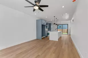 1402 Beckett St, Austin, TX 78757 - Photo 5
