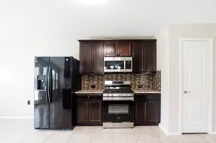 3516 Breckenridge Dr, Austin, TX 78744 - Photo 15