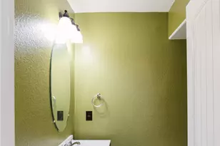 3516 Breckenridge Dr, Austin, TX 78744 - Photo 17