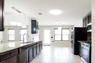 3516 Breckenridge Dr, Austin, TX 78744 - Photo 9