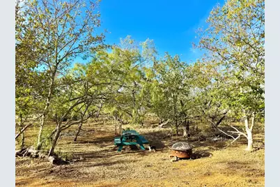 6052 Tenney Creek Road, Luling, TX 78648 - Photo 7