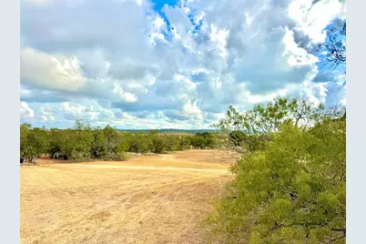 6052 Tenney Creek Road, Luling, TX 78648 - Photo 19