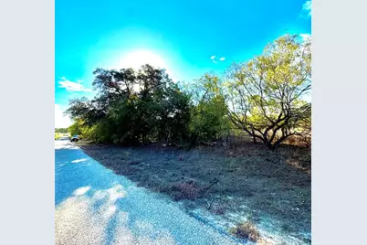 6052 Tenney Creek Road, Luling, TX 78648 - Photo 5