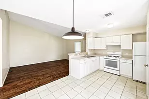 10604 Lanshire Dr, Austin, TX 78758 - Photo 9