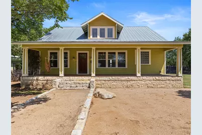 1809 Wilson Street, Bastrop, TX 78602 - Photo 1