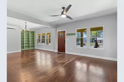 1809 Wilson Street, Bastrop, TX 78602 - Photo 7