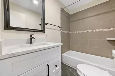 610 W 35th Street #B, Austin, TX 78705 - Photo 19