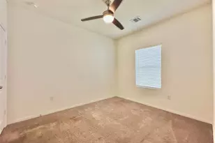 105 Eagle Lake Dr, Hutto, TX 78634 - Photo 11