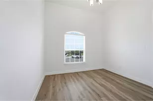 301 Ginger St, Buda, TX 78610 - Photo 9